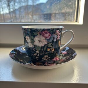 Maxwell & Williams Fine Bone China Floral Teacup and Saucer Set